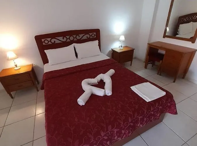 Aparthotel Zaneta & 3*